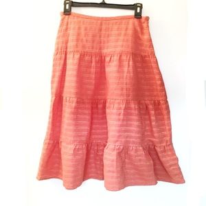 ✨Orange skirt with beautiful metallic gold thread✨